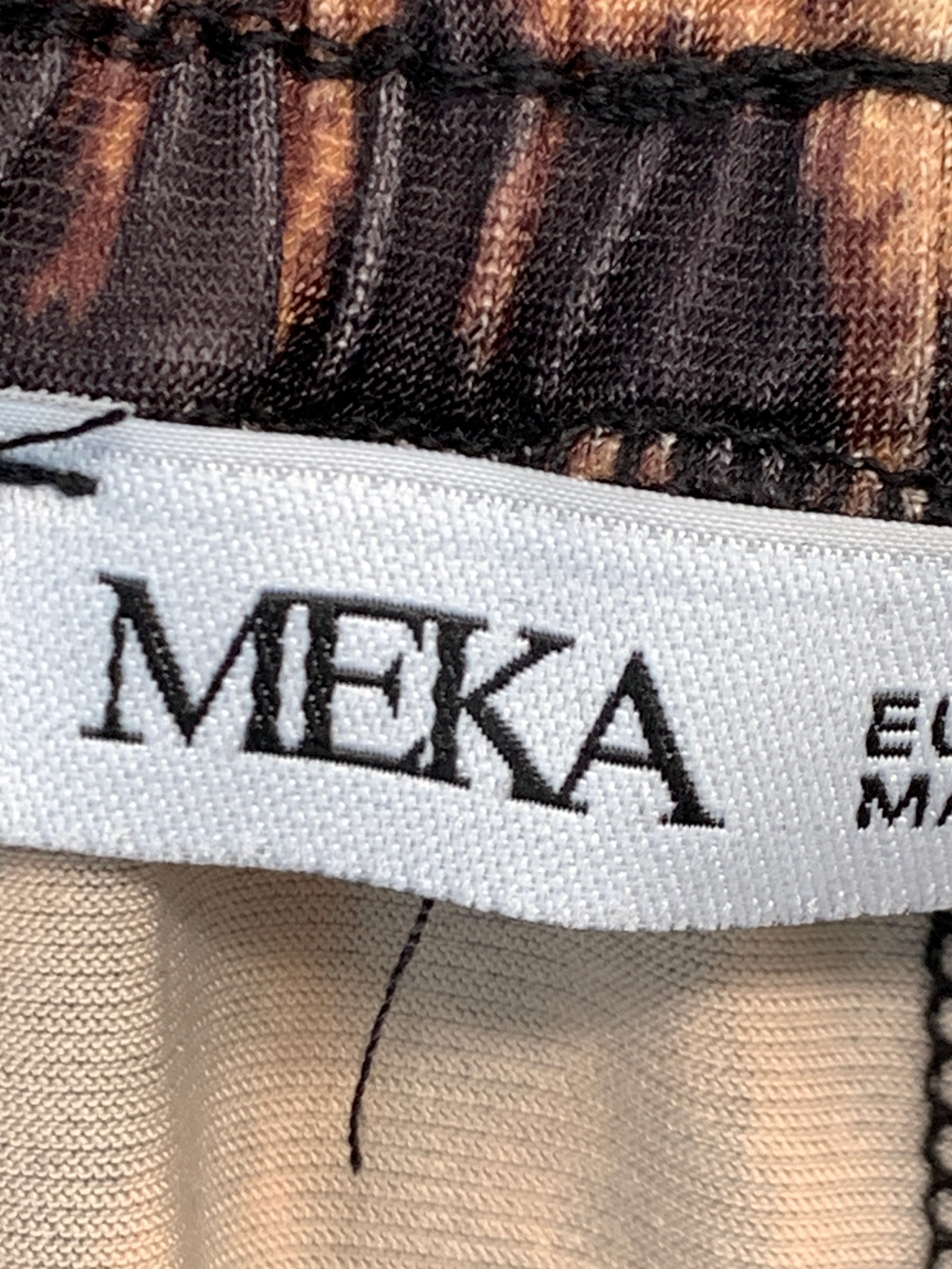 Meka Bukser